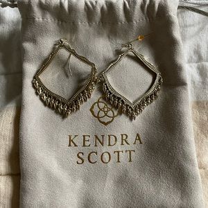 Kendra Scott Lacy earrings